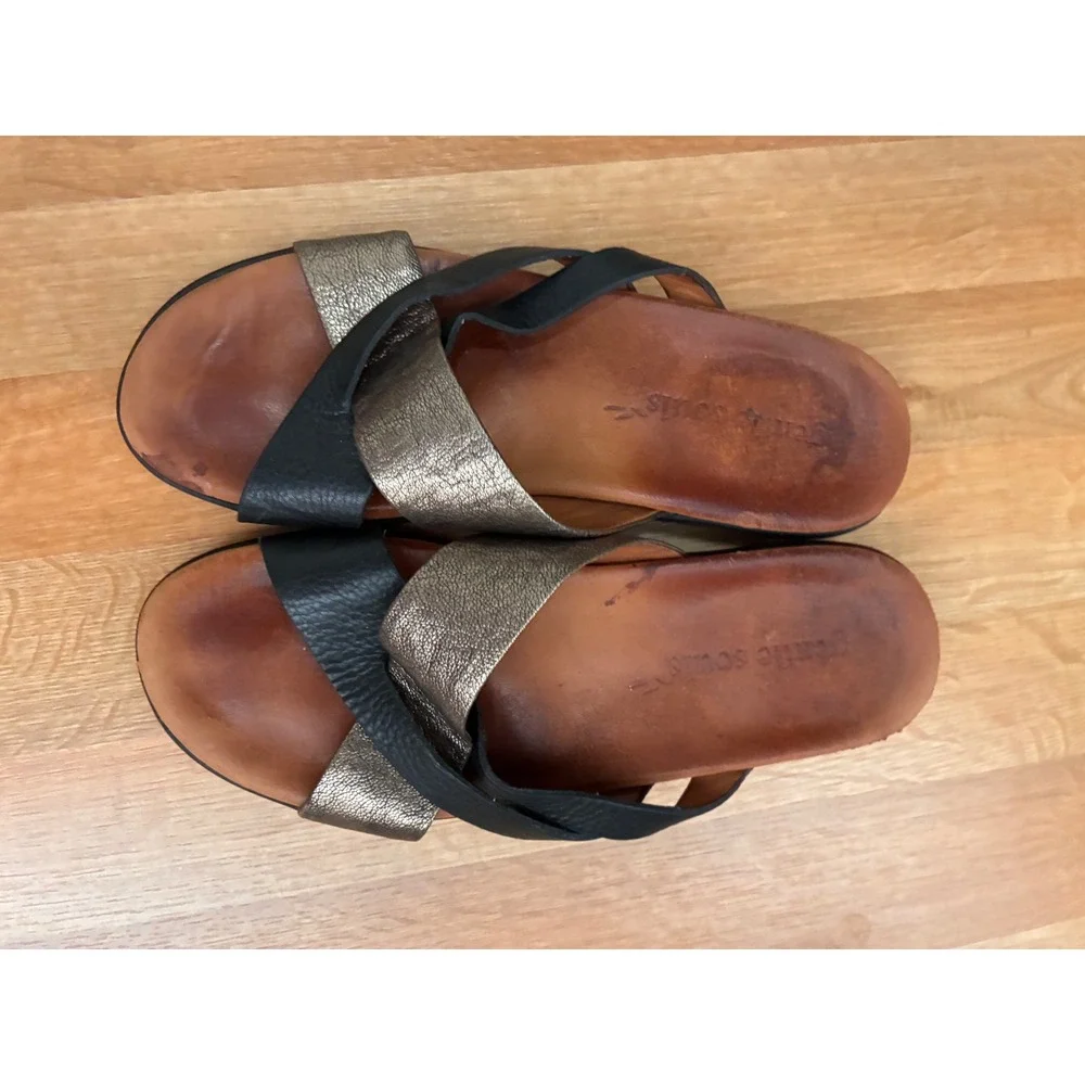 Gentle Souls Go Close Black Bronze Leather Crisscross Slide Sandals Womens 9M